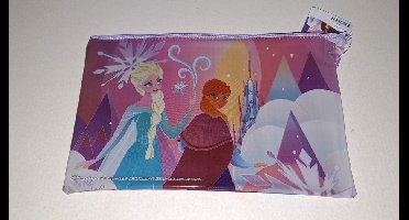 Disney Frozen Anna en Elsa - Etui - XL - 24 cm bij 15 cm