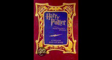 Harry Potter 1 - Harry Potter and the Sorcerer's Stone | A Deluxe Pop-up Book