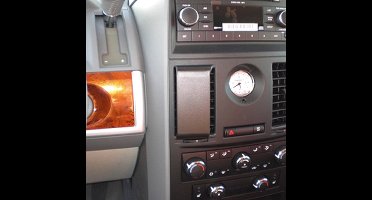 Brodit ProClip houder geschikt voor Chrysler Voyager 2008-2011 Center mount