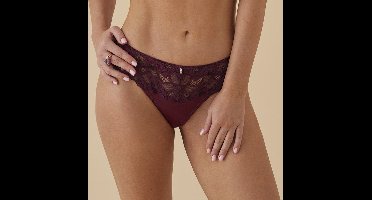 Promise - Eloise String Burgundy - maat L - Rood
