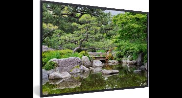 PosterMonkey - Poster - Fotolijst - Brug - Stenen - Water - Bomen - Japan - Kader - 30x20 cm - Poster frame - Woondecoratie - Poster Japan - Foto met lijst