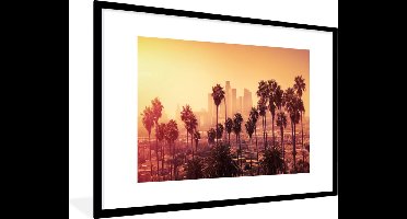 PosterMonkey - Poster - Foto met lijst - Palmboom - Los Angeles - Skyline - Zonsondergang - Kader - 120x80 cm - Posters - Poster met frame - Wanddecoratie