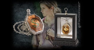 Noble Collection Harry Potter - The Horcrux Locket Replica