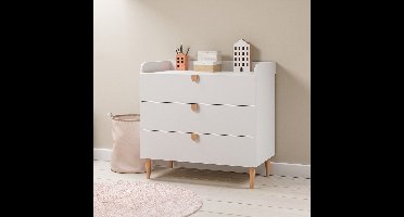 Petite Amélie ® Commode Kast Baby - Verzorgingstafel met veel (opberg)ruimte - Gebroken Wit - Conform door 100 cm breedte - Laden openen & sluiten automatisch door Soft Close - H.97x B.100 x D.79 cm