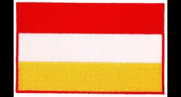 Embleem Vlag oeteldonk rood/wit/geel 12x7 cm
