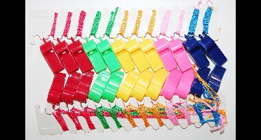 Fluitjes kleuren 24 stuks