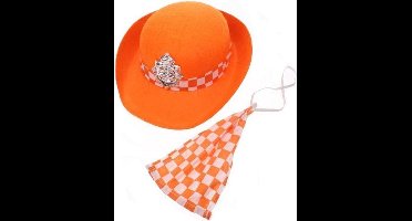 Engelse Oranje politiepet & das EK/WK voetbal - Koningsdag