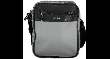 Calvin Klein - Lifestyle - Schoudertas - 100% Gerecycled Polyester - Contrastdetails - Logo