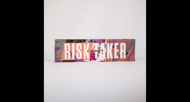 MAC Risk Taker Eye Shadow 8x + Highlighting poweder