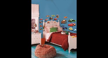 RoomMates Disney Cars Piston Cup Champs muurstickers voor de kinderkamer