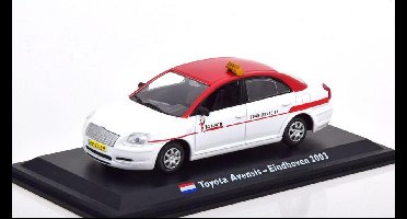 Toyota AVENSIS EINDHOVEN TAXI 1:43