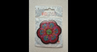 Restyle strijkapplicatie 'bloem'