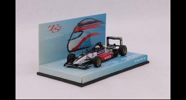 1:43 Diecast modelcar Dallara Mugen Honda F300 #9 British F3 Championship Silverstone 2000 T. Sato Minichamps
