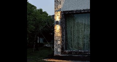 Zwarte up down wandlamp voor buiten met Zigbee GU10 spots - Rond