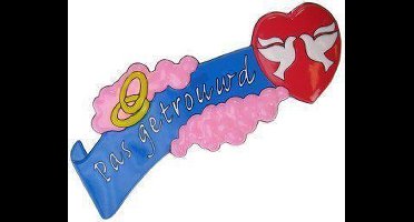 Pas Getrouwd Wanddeco 60 cm met hart en liefdes duiven 3D PVC.