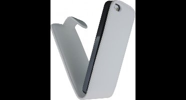 Xccess Leather Flip Case Apple iPhone 5/5S White