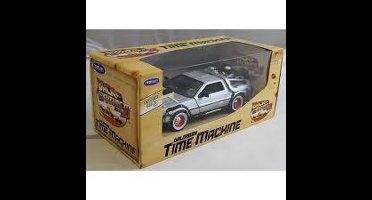 De Lorean Back to the Future Teil3 1:24