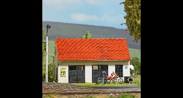 Busch - 1/87 KLEINE WERKSTATT H0 (4/24) * - modelbouwsets, hobbybouwspeelgoed voor kinderen, modelverf en accessoires