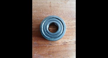 SKF 16101 2Z / ZZ   Asdiameter 12mm  Buitendiameter 30mm  Dikte  8mm