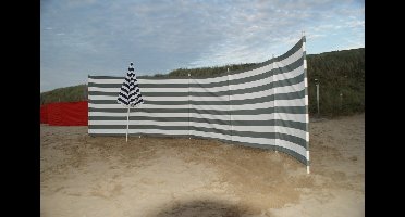 Strand Windscherm 6 meter dralon Grijs/Wit met houten stokken