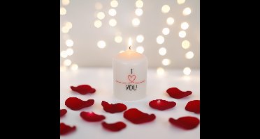 Out of the Blue - Pilaar kaars met tekst - I love you - Romantisch cadeau - 6x8 cm - 30 uur
