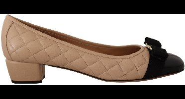 Beige en zwarte nappa lederen pumps schoenen