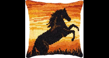 Vervaco - Kruissteekkussen kit - Vurige hengst - PN-0008758 - Borduren - Borduurpakket - Borduurpakket volwassenen - Borduurpakket kind