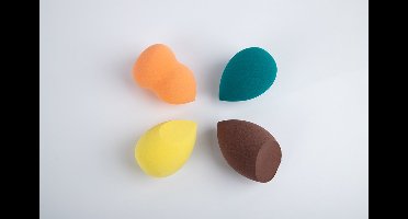 Lipa Beauty Blender 4 stuks - Make up spons - Make up sponsjes - 4 Blenders - Latexvrij - Geurvrij - geschikt voor iedere huid - Make up sponge - Voor foundation, blush en primer - Makkelijk schoon te maken