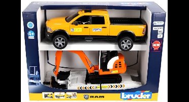 Bruder speelgoed RAM verhuurservice met minigraafmachine bouwplaats.