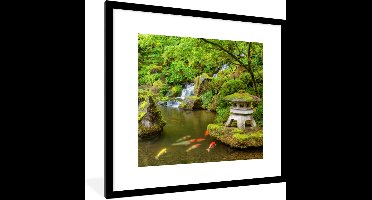 PosterMonkey - Poster - Fotolijst - Waterval - Koi - Japanse lantaarn - Mos - Water - Natuur - Posterlijst - 40x40 cm - Poster met lijst - Poster Japan - Foto lijst - Woondecoratie