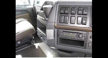 Brodit ProClip houder geschikt voor Volvo FM Serie 2008-2013 / FH Serie/ NH Serie 2008-2012 Angled mount