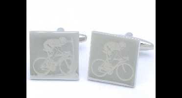 Manchetknopen - Vierkant met Gegraveerde Wielrenner