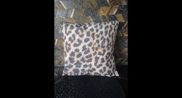 Eviva Home Deco Sierkussen 'Cheetah Chic' - 40x40 cm - Cheetahprint Neutraal - Elegante Decoratie