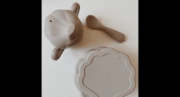 Konges Sløjd  - Silicone Serviesset Schelp - Kinderserviesset - Warm Grey