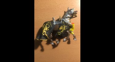 Paard zwart/goud 0305