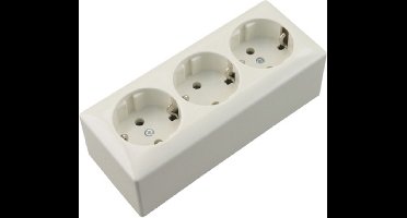 Berker 3 voudige wandcontactdoos - Opbouw - Randaarde - Polarwit RAL 9010