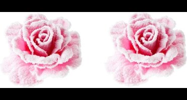 6x stuks pastel roze rozen met sneeuw op clip 10 cm - kerstversiering