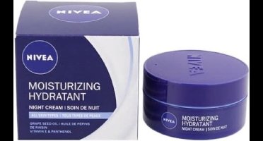Nivea - Moisturizing Night Cream - Nivea Nachtcreme