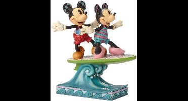 Disney tradition Surfing up