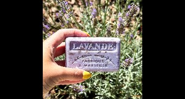 4x Lavendel scrub 125 gram savon de marseille zepen - franse zepen - biolgische zepen - blokken zeep - lavande