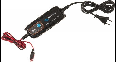 Blue Smart IP65 Charger 6V/12V-1.1 230V CEE 7/16