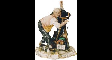 Capodimonte - beeldje - fotograaf - porselein - handgemaakt - Italiaans - erfgoed