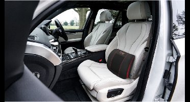 Red Bull Oracle Universeel lendensteunkussen - 1 stuk - Zwart/Rood