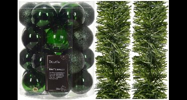 Kerstversiering set - donkergroen - kerstballen 6 cm en kerstslingers - kunststof