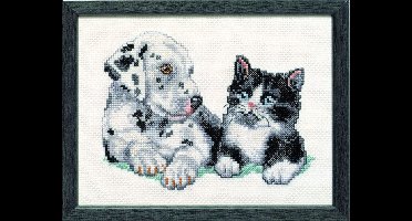 Pako Borduurpakket met tel patroon - jonge Dalmatier hond met katje - 215.410 - voorgesorteerd garen - Aida - 15 x 20 cm - DIY kit