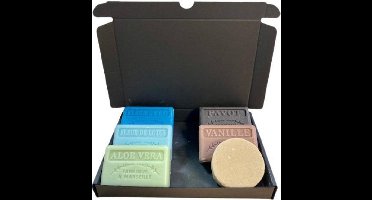 zeep set savon de marseille aloë vera, fleur de lotus, fleur de lys, Pavot, Vanille + Shampoo bar