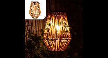 Gadgy Solar Tuinverlichting Rattan Bruin - Tuinverlichting op Zonne Energie - Solar Tafellamp met USB-aansluiting - Buitenlamp Tuinbeeld - Tuinlantaarn met Dag/Nacht Sensor - Verlichting voor Buiten - Lantaarn Tuin