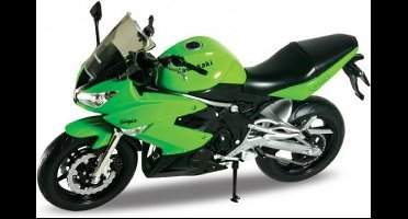 Kawasaki Ninja 650R 1:10