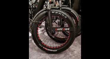 Kenda band fat bike - 20x4 inch - fietsband 20x4 - kenda Krusade - Dikke fiets - Fatbike -Fat bike - buitenband - buitenband dikke fiets - Super73 - Knaap fietsband - rad power - Bohlt - Scrambler - Phatfour