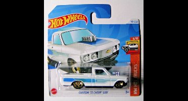 HOT WHEELS '72 CHEVY LUV WHITE 118/250 1:64 HW HOT TRUCKS 6/10